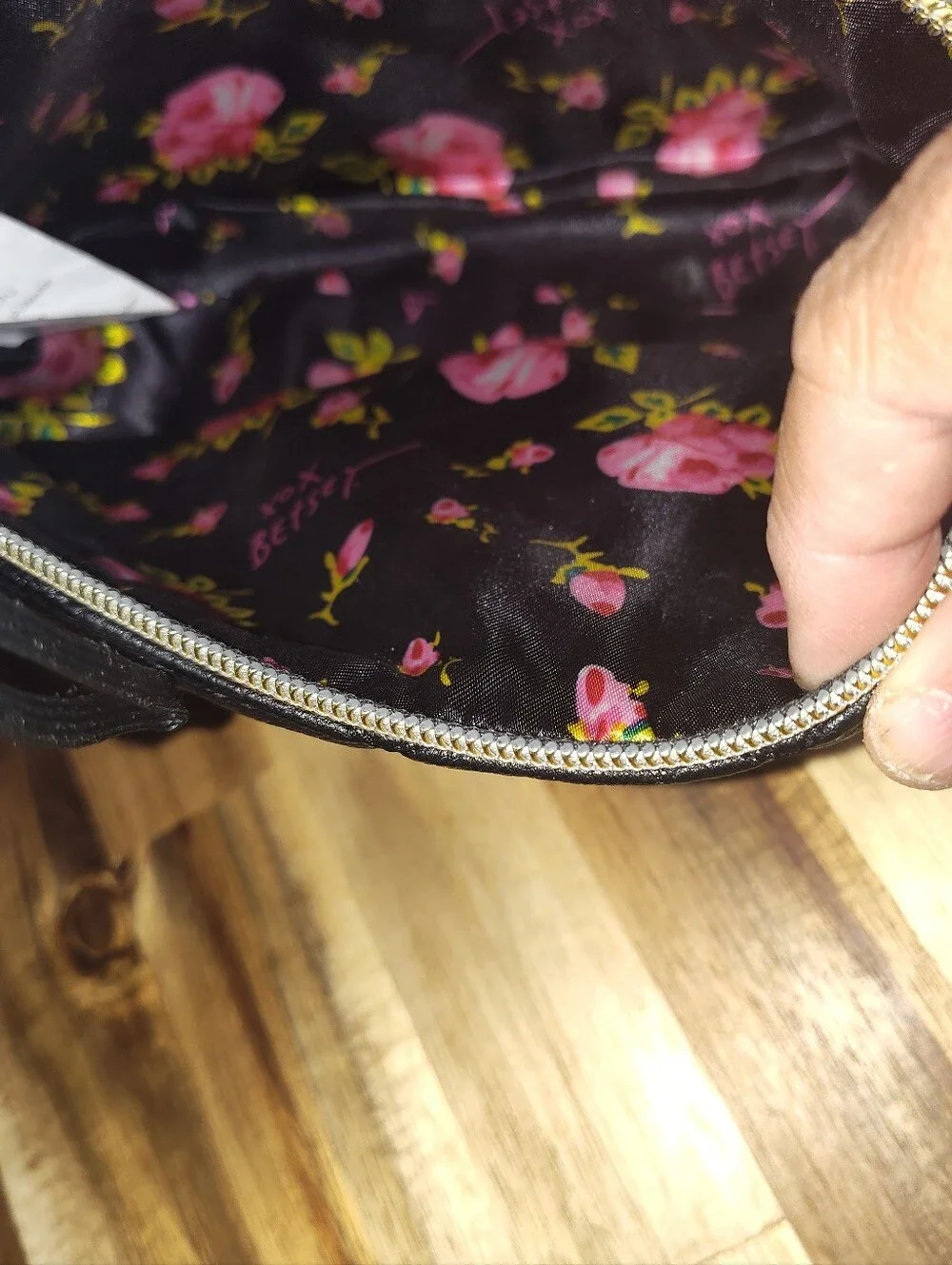 Xoxo Betsey Pouch Betsey Johnson